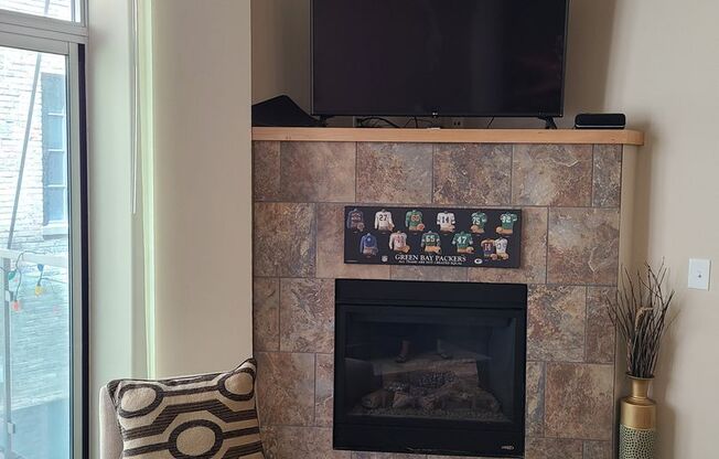 1 bed, 1.5 baths, 1,022 sqft, $1,750, Unit 204