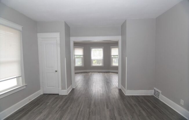 1 bed, 1 bath, $750, Unit 3909 1/2 Unit 2 (3909 1/2 Upper East)