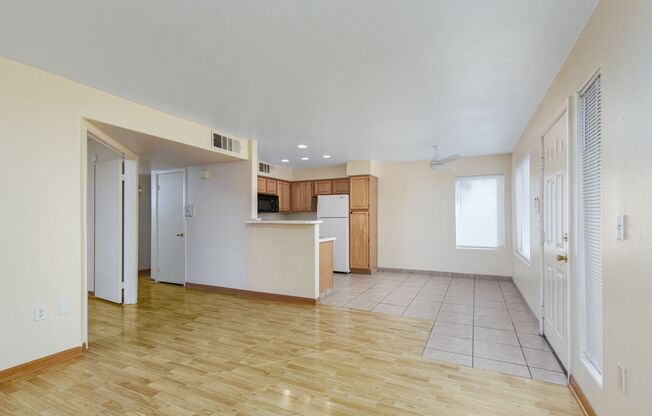 3 beds, 2 baths, $1,325, Unit Bldg 58