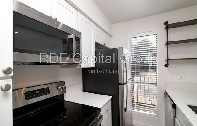 1 bed, 1 bath, 750 sqft, $745, Unit 108
