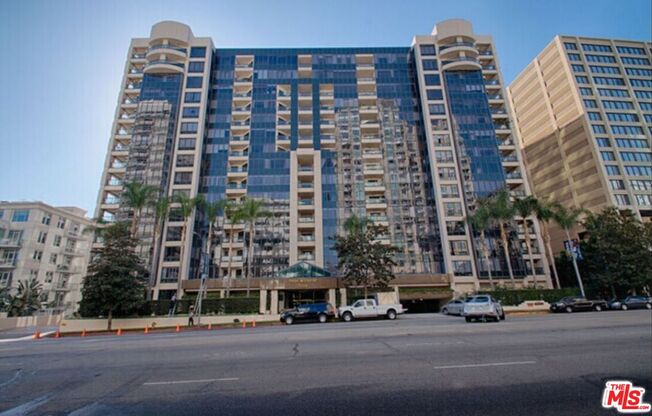 3 beds, 4 baths, 2,814 sqft, $18,000, Unit PH1505