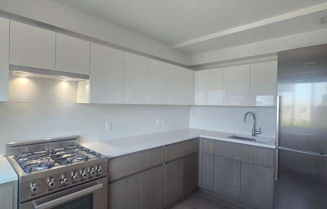 107 Columbia Heights