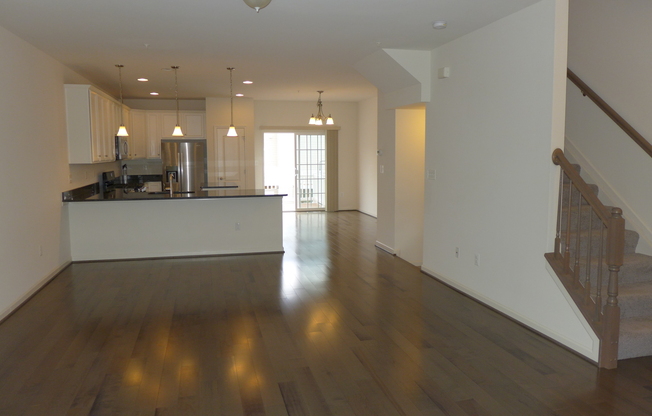 Stunning 4 Bed/3.5 Bath Home in Ballard Green for Rent!