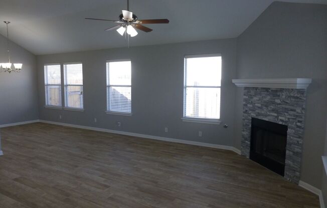 Stylish 4-Bedroom Home in Waterleaf with Modern Upgrades