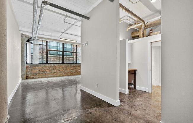 2 beds, 1 bath, 1,054 sqft, $1,225, Unit 110-407