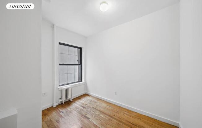 242 East 10th St