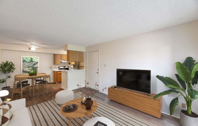 1 bed, 1 bath, 618 sqft, $949, Unit 214