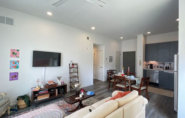 2559 Amber - Residential