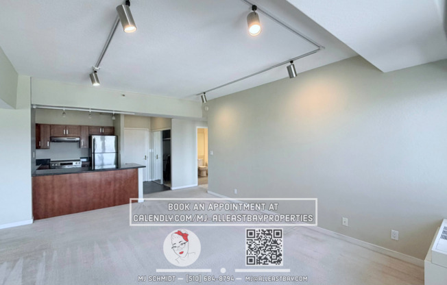 Bright 1 bedroom condo with spectacular views on the 25th floor!