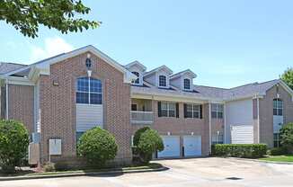 Reserved Resident Parking at Ashley House, Katy, 77450