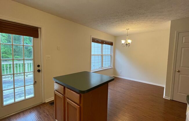 4 Bed Townhome in South Stafford