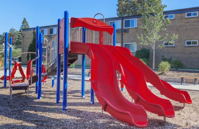 Resident Children's Playground | Apartments in Mt Prospect Illinois | Eclipse at 1450