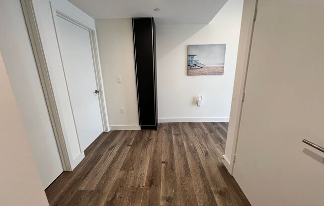 6 beds, 5 baths, 1,788 sqft, $1,600, Unit 303 - Signature Room - 2