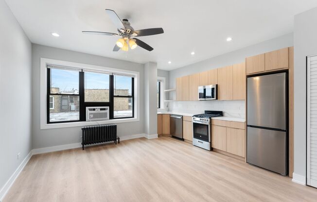 1 bed, 1 bath, 387 sqft, $1,650, Unit 104