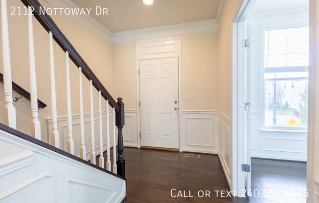 2112 NOTTOWAY DR