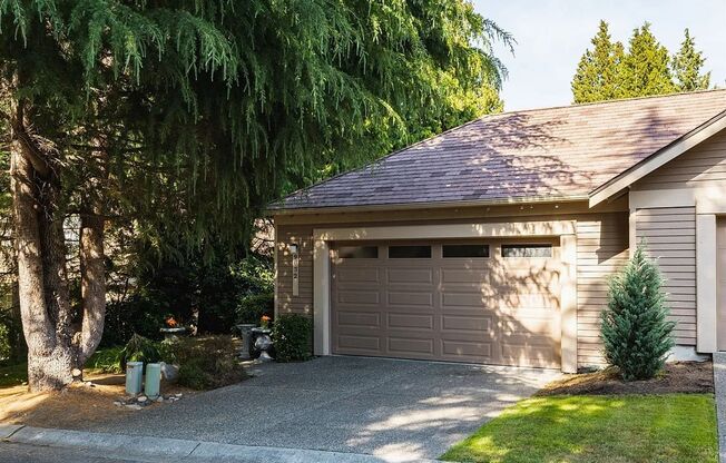 9032 Gleneagle Dr - Semiahmoo