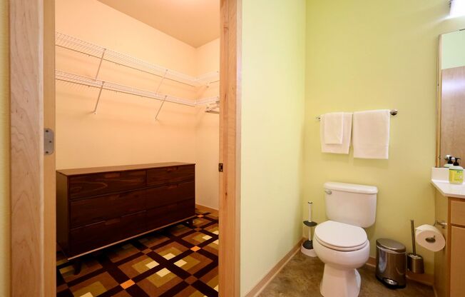 1 bed, 1 bath, 707 sqft, $3,371, Unit Unit 305