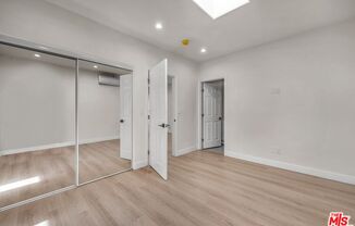 303 CULVER BLVD