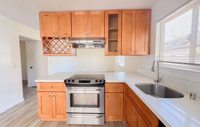 1444 Walnut St.