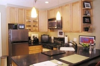 4 Commonwealth Ct.