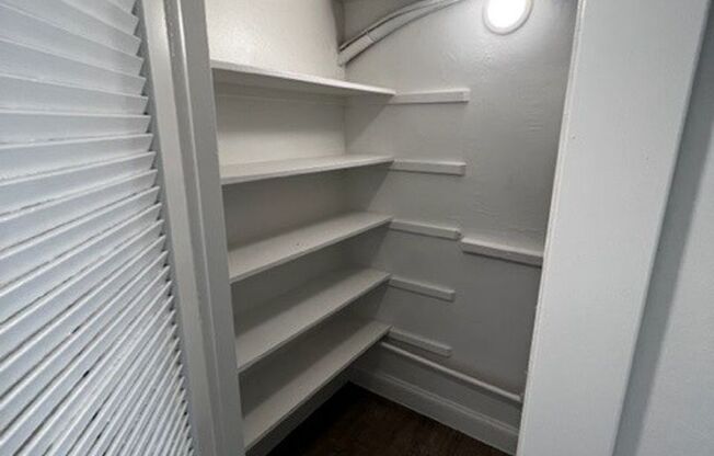 1 bed, 1 bath, 550 sqft, $1,695, Unit 2300-202