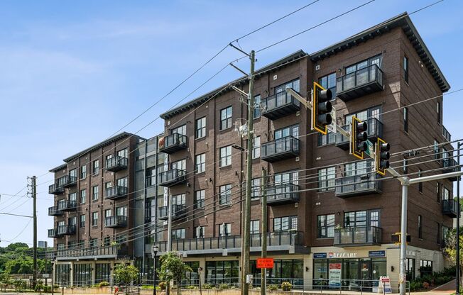 2 Bedroom Condo in Atlanta