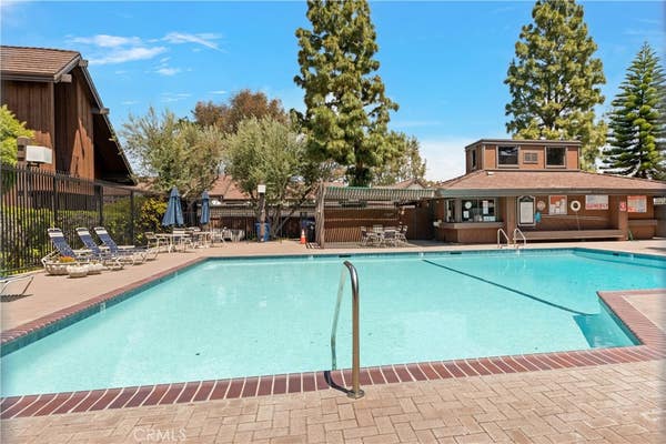 1530 STONEWOOD CT