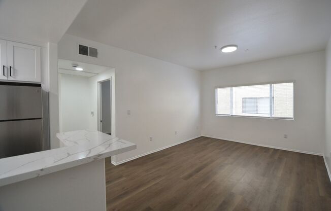 1 bed, 1 bath, 650 sqft, $2,195, Unit 104