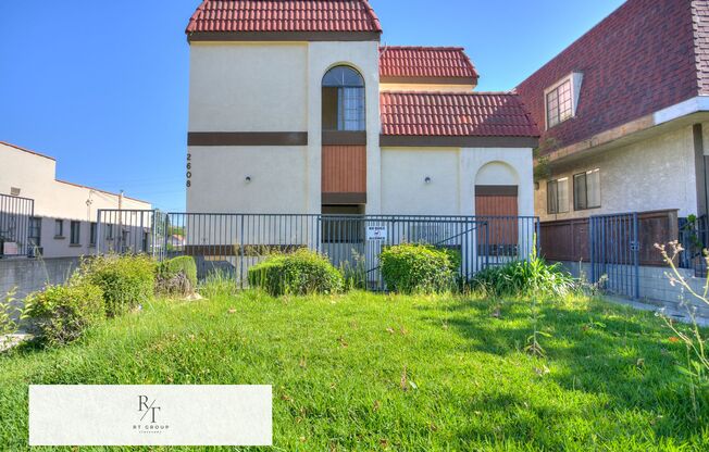 2608 W Alhambra Rd