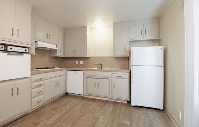 Riverdale- Spacious and Beautiful
