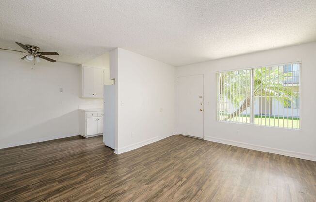 1 bed, 1 bath, 523 sqft, $1,950, Unit 18