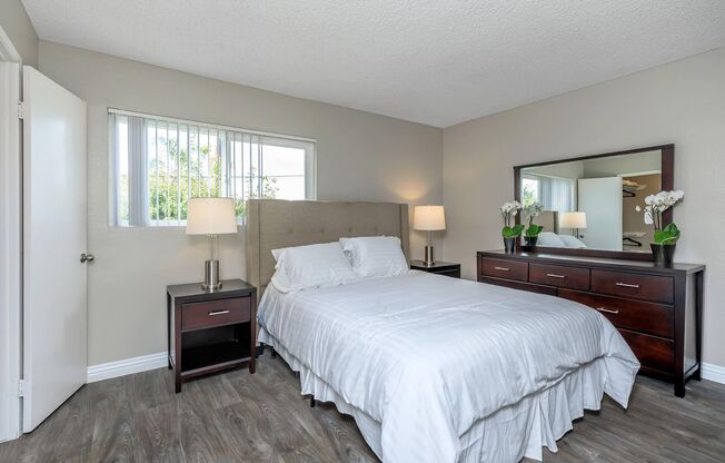 1 bed, 1 bath, 450 sqft, $1,842, Unit Unit 014