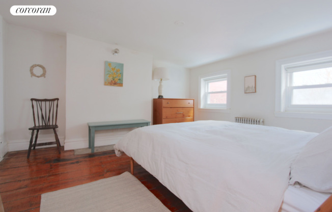 255 WYTHE AVE