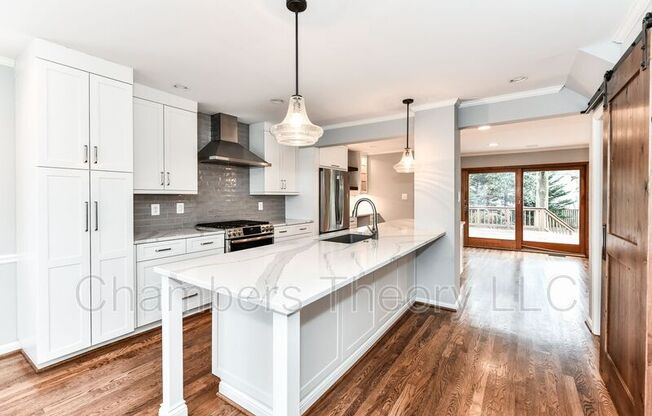 5906 14 ST N