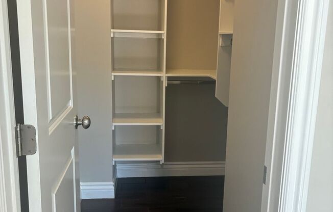 2 beds, 1.5 baths, 840 sqft, $2,650, Unit 105