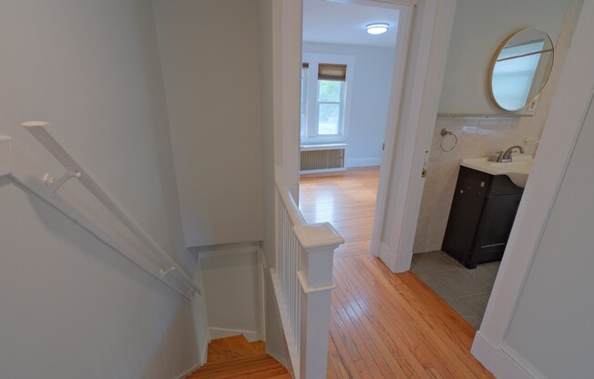 3 beds, 1.5 baths, 1,108 sqft, $2,600, Unit 2