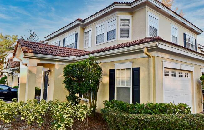 525 ARBOR LK CIR