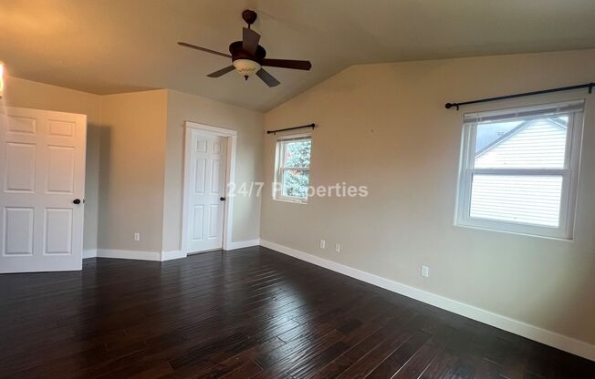 3 beds, 2.5 baths, $2,995