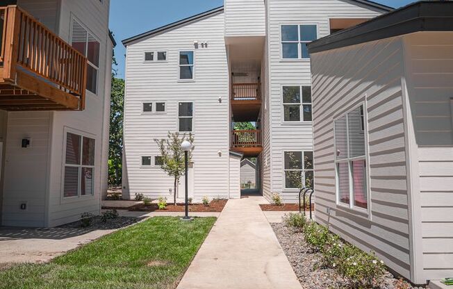 $99 deposit move in special! $1,265