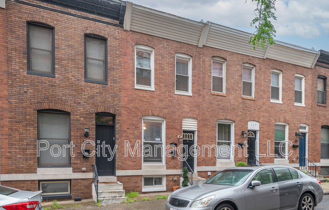 127 S ROBINSON ST