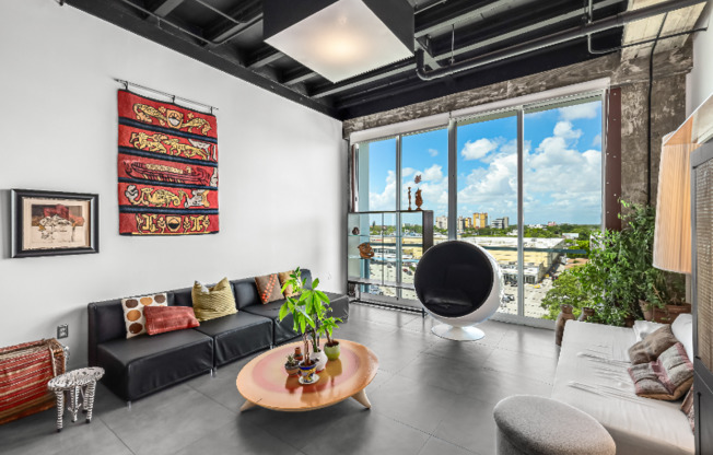 8101 Biscayne Blvd
