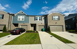 FOR LEASE - 3 bed, 2.5 bath, 1611 sqft townhome!