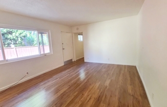 1479 Missouri St.
