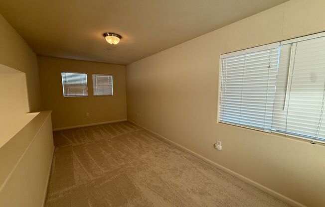 1 bed, 1 bath, $1,900, Unit #728