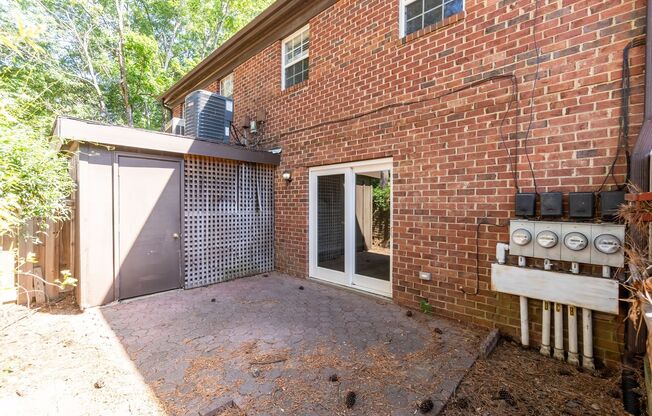 Fully Renovated 2BR Townhome-Style Condo – Available Now!