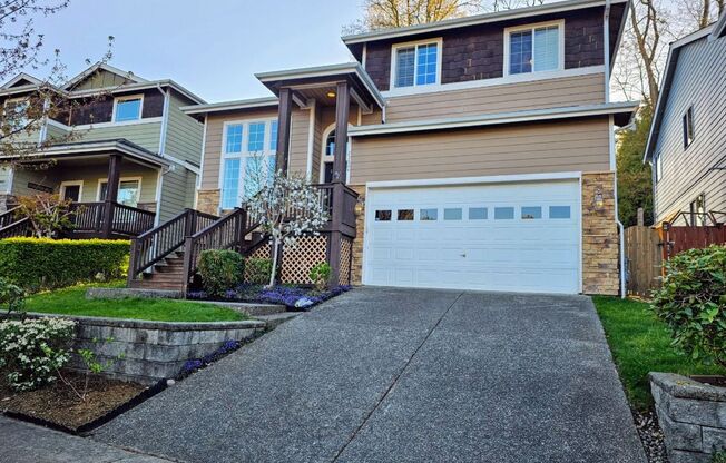 Charming 6 beds 2.5 bath house in Bothell!