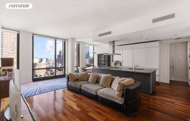 101 WARREN ST