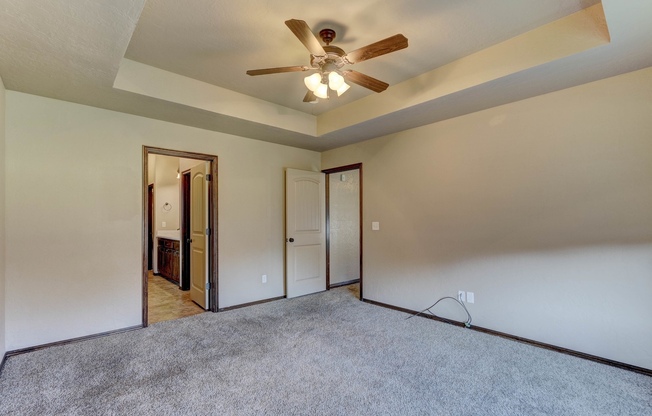 3 beds, 2 baths, $1,760