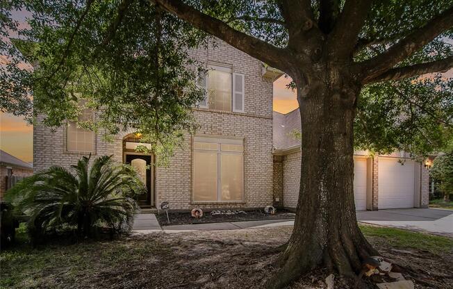 3803 OAKWILDE CIR