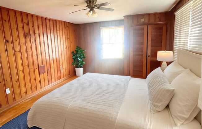 Charming 3-Bed, 2-Bath Home with One-Car Garage in Jacksonville’s Northside!